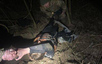 Пограничники спасли беспомощного уклониста, тонущего в Тисе - korrespondent.net - Украина - Сумы