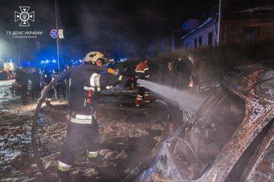 Удар по Харькову — как спасатели эвакуировали людей и тушили пожар (фото)