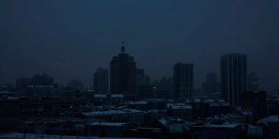 За долги. В Киеве и одной из областей 70 тысячам абонентов готовятся отключить электричество — YASNO
