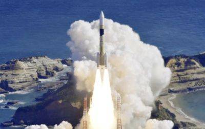 Япония запустила спутник для сбора данных о военных объектах в КНДР