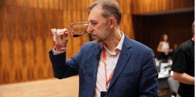 «Если есть выбор, его нужно делать». Какое украинское вино станет модным завтра и как противодействовать РФ в винной сфере — интервью с сомелье - nv.ua - Россия - Украина
