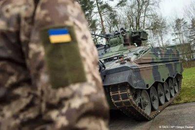 Литовские военные отбыли в еще одну миссию по подготовке украинцев в Великобритании
