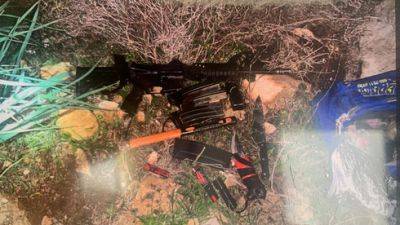 Террористы с топором, ножами и автоматами проникли в поселение Адора в Иудее - видео - vesty.co.il - Израиль