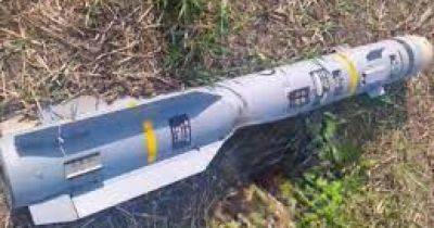 Российская ракета упала прямо на частный двор и не разорвалась