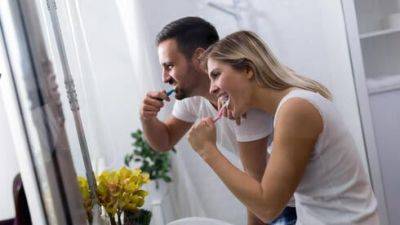 Когда и чем правильнее всего чистить зубы в Израиле: опровергаем 20 мифов
