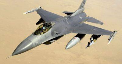 ВС РФ увеличили количество атак из-за страха перед истребителями F-16, — эстонская разведка