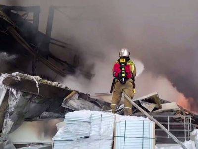 В Госстройнадзоре заявили, что сгоревший в Шушарах склад Wildberries работал незаконно