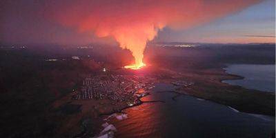 В Исландии началось извержение вулкана: жителей одного из городов эвакуировали — фото, видео