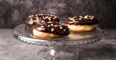 Вкусные и нежные пончики: рецепт десерта для любителей сладкого