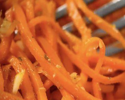 Морковь по-корейски: победитель "Мастер Шеф" раскрыл самый простой и вкусный рецепт