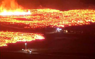 Могут сгореть целые города: в Исландии "проснулся" вулкан, фото и видео