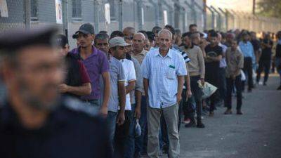 Правительство Израиля рассматривает возможность вернуть на работу для начала 5000 палестинцев