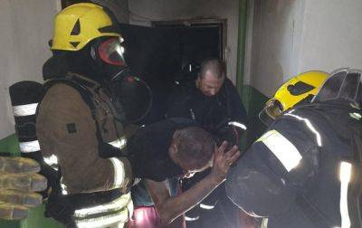 В Ровно горела многоэтажка, есть жертва - korrespondent.net - Украина - Киев - район Соломенский, Киев - Гсчс