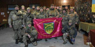 «Не первый год держат оборону». Сырский посетил украинских военных — фото