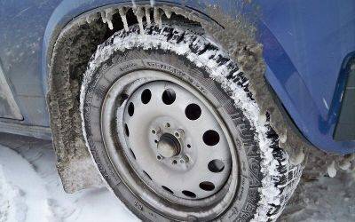 Об этом знают не все водители: что нужно сделать, чтобы снег не налипал к колесным аркам