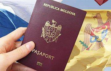 Reuters: Россияне начали массово переходить в гражданство Молдовы - charter97.org - Россия - Украина - Молдавия - Белоруссия - Румыния - Приднестровье - Российская Империя - Reuters - Россияне