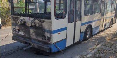 В Херсоне приостановили работу одного из троллейбусных маршрутов из-за постоянных ударов РФ