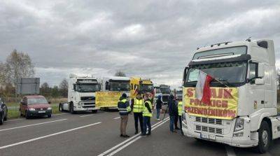 Протест польских перевозчиков на границе с Украиной будет приостановлен до марта