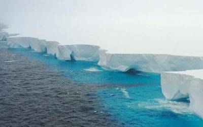 На крупнейшем айсберге в мире обнаружены пещеры - korrespondent.net - Украина - Киев - Антарктида