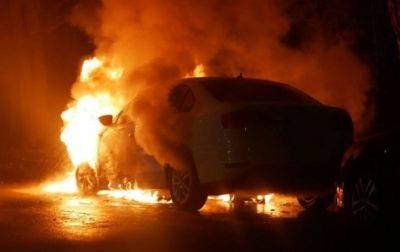 На Одесчине мужчина отомстил работодателю за зарплатный долг: сжег машину