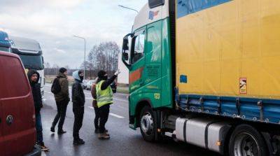 Забастовка на границе: польские перевозчики уже разблокировали движение на одном из КПП