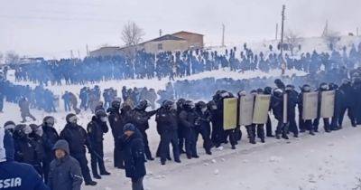 Радий Хабиров - В Башкортостане вспыхнули массовые беспорядки: есть раненые (ВИДЕО) - dsnews.ua - Россия - Украина - Башкирия