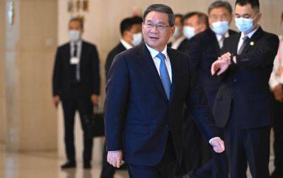 Премьер Китая решил не пересекаться с Зеленским в Давосе - СМИ