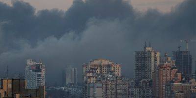 В Киеве из-за удара россиян горят три многоэтажки. Число пострадавших на Соломенке возросло до 20