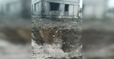 Улицы не осталось: под Воронежем российская ракета упала на жилые дома (фото, видео)