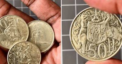 Стоит 600 гривен: мужчина среди мелочи нашел редкую монету (фото)