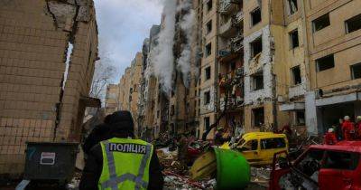 Ракетная атака на Киев: погибли 2 человека, 43 человека пострадали, — КГВА (фото)