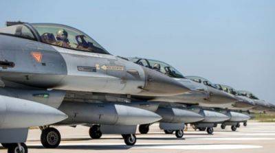 Польша подняла в воздух самолеты F-16 из-за ракетных обстрелов Украины