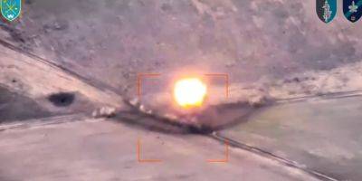 Двумя ракетами из HIMARS: Силы обороны впервые уничтожили новейший российский комплекс Ястреб-АВ