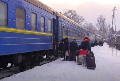 Не спешите выбрасывать билеты: в Укрзализныци объяснили, что делать, если не успели на поезд из-за тревоги