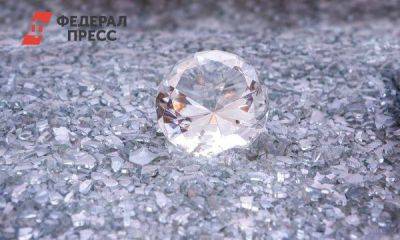 Евросоюз ввел санкции против крупнейшего импортера алмазов из России