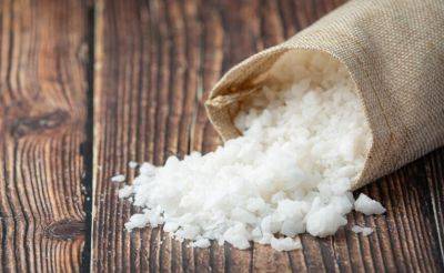 Ученые выяснили, чем опасен избыток соли в рационе