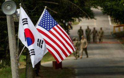 Южная Корея и США провели военные учения недалеко от границы с КНДР