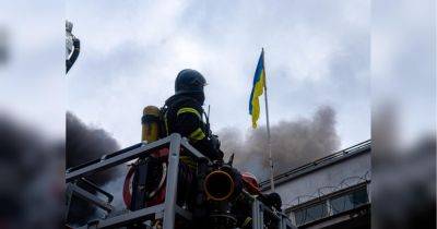 Безопаснее всего — на Березняках: СМИ определили, какие микрорайоны Киева наиболее страдают от обстрелов (карта)