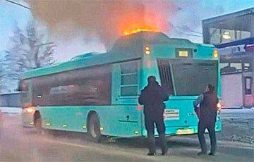 Белорусский автобус опять горел в Санкт-Петербурге