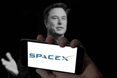 SpaceX обвинили в незаконном увольнении сотрудников, критиковавших Илона Маска