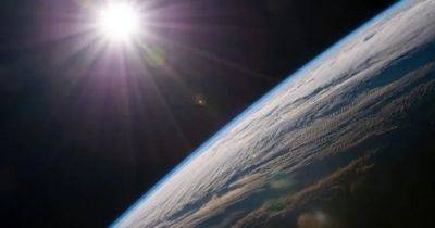 Борьба с изменением климата. Охлаждающее стекло отражает солнечное излучение обратно в космос - focus.ua - Украина
