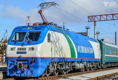 Поезд по маршруту "Ташкент-Ангрен" временно прекращает работу