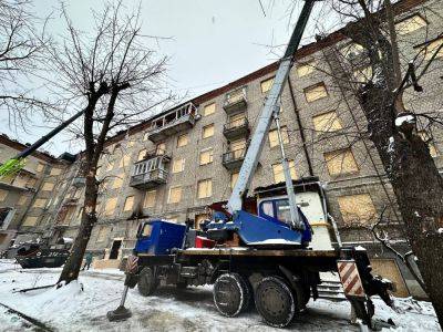 140 домов повредили в Харькове серией ракетных ударов — мэрия