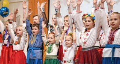 Швейцарцы помогли украинским детям в Чехии - cxid.info - Украина - Швейцария - Чехия
