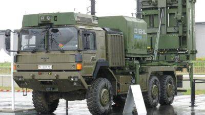 Германия в новом пакете передала Украине ракеты к IRIS-T SLM и БМП Marder