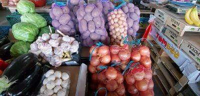 В Украине дорожают популярные овощи: супермаркеты обновили цены на чеснок и лук - politeka.net - Украина