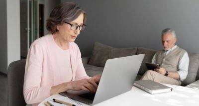 Можно ли отказаться от назначения пенсии в 60 лет: объяснение ПФУ