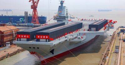 Прямой вызов США: Китай представил суперавианосец Fujian на 100 000 тонн (видео)