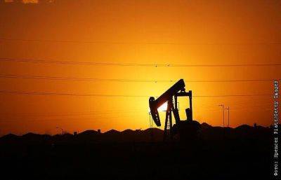 Цены на нефть повышаются и завершают неделю ростом