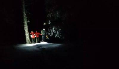 Поляки потерялись в Карпатах – спасатели нашли туристов в горах